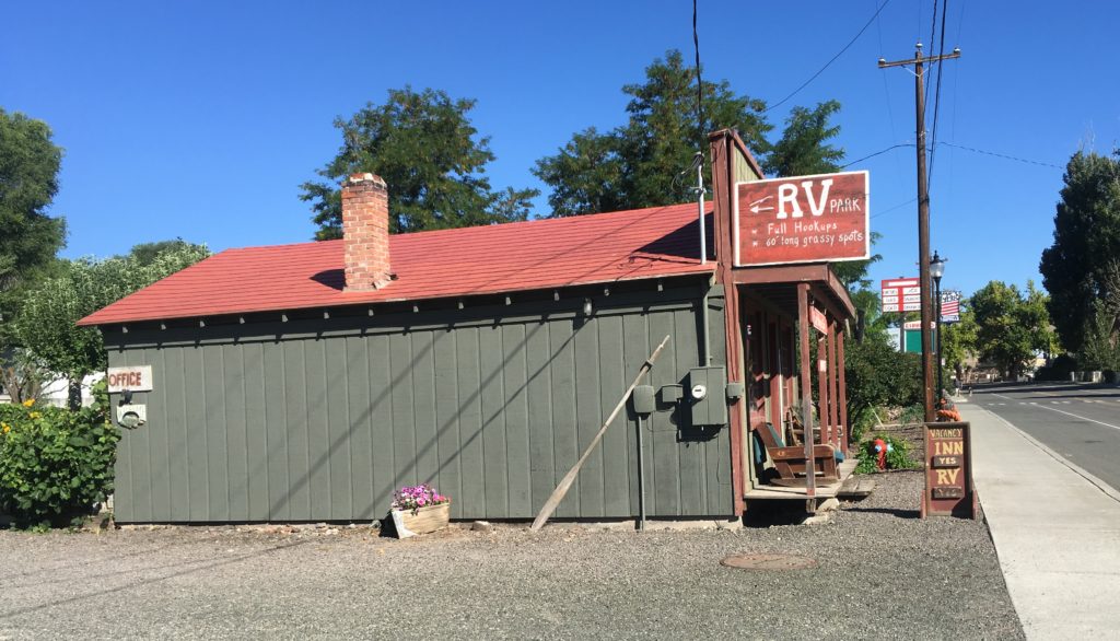 Fish House Inn Dayville Oregon