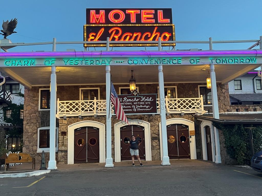 Hotel El Rancho